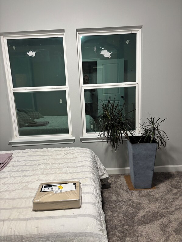 Bügeleisen/Bügelbrett, WLAN, Bettwäsche