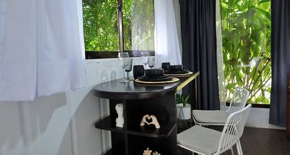 Volcano Garden Suite with bathtub - Near Tabacon hotsprings