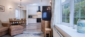 Garden Cottage - 2 Bedroom Cottage - Penally