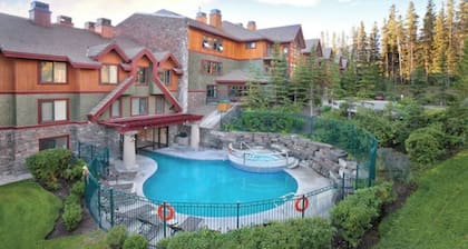 Beautiful Banff/Canmore Condo 2 bdrm Suite