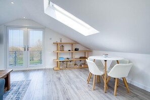 Interior - Y Lloft - 1 Bedroom Apt - Llanrhidian (Swansea)
