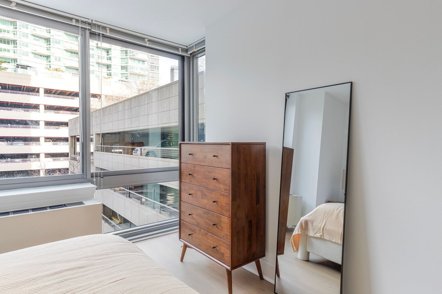 2 sovrum, strykjärn/strykbräda, wi-fi och sängkläder