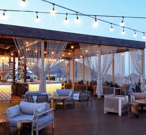 Bar (in der Unterkunft)