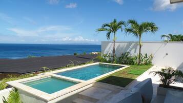 Private pool