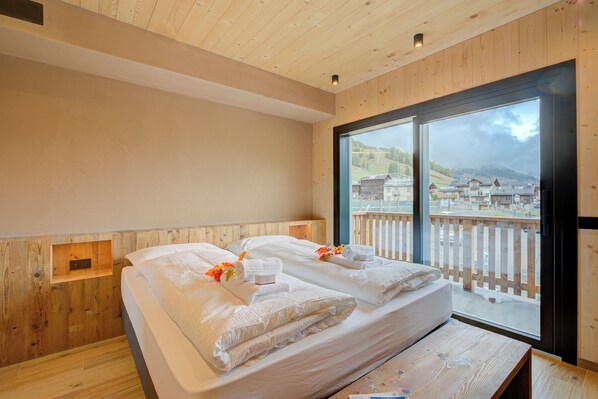 واي فاي وملاءات أسرّة