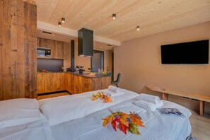 1 bedroom, WiFi, bed sheets - Leba 2, Livigno, Italy (Livigno)