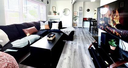 A Walkable Music-Themed Escape Near Downtown