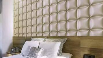 Deluxe Double Room | Free WiFi, bed sheets