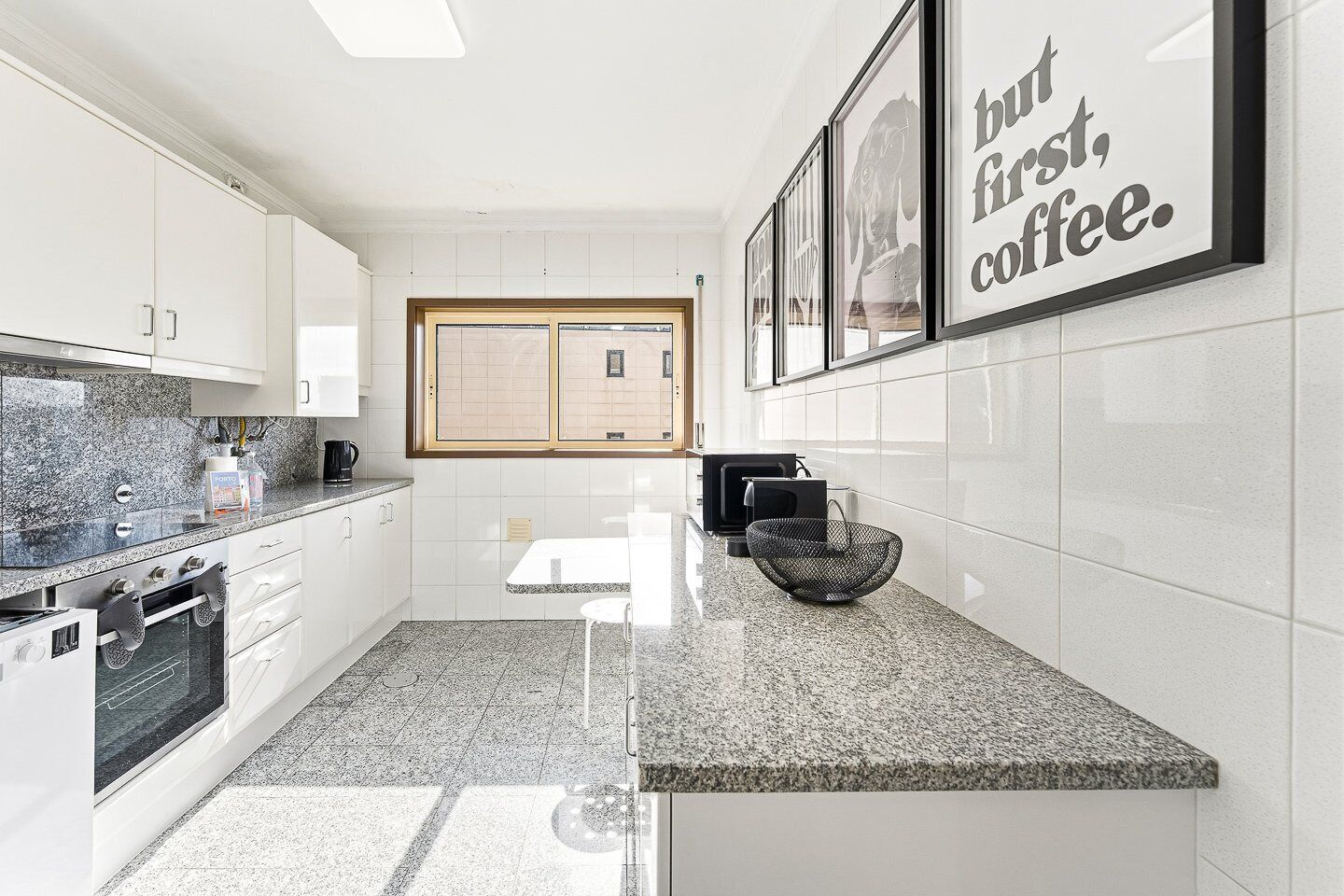 Frigorífic, microones, forn i rentaplats 