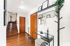 Interior - GuestReady - Charming duplex with twin terraces (Vila Nova de Gaia)