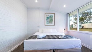 Desk, free WiFi - Tahmoor Inn (Tahmoor)