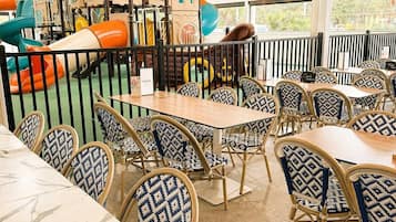 Children’s play area – outdoor