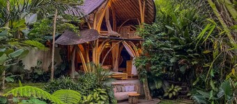 Wahem Luanan- Eco Bamboo Home Ubud Bali, River View