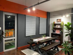 Dining - Ambient studio with huge TV and Pool (Johannesburg)