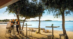 Outdoor dining - Holiday Apartment with Terrace (Rovinj)