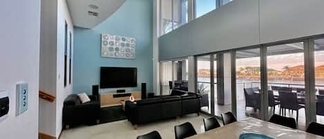 Living & Dining