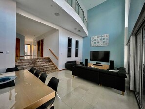 Living & Dining