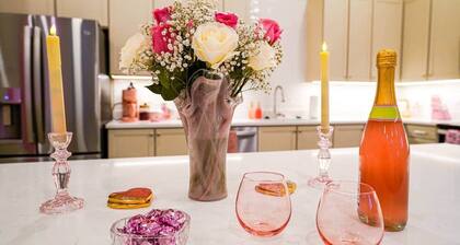 Rose Quartz Suite - NEW 2 bdrm/2 bath