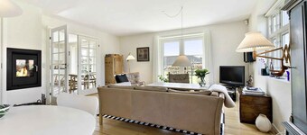 Peaceful holliday oasis -coast forrest shops