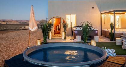 The Powell Haven 4BR-4BA/HotTub/Sauna/FirePit/PlungePool/Golf/Gym/GameRoom