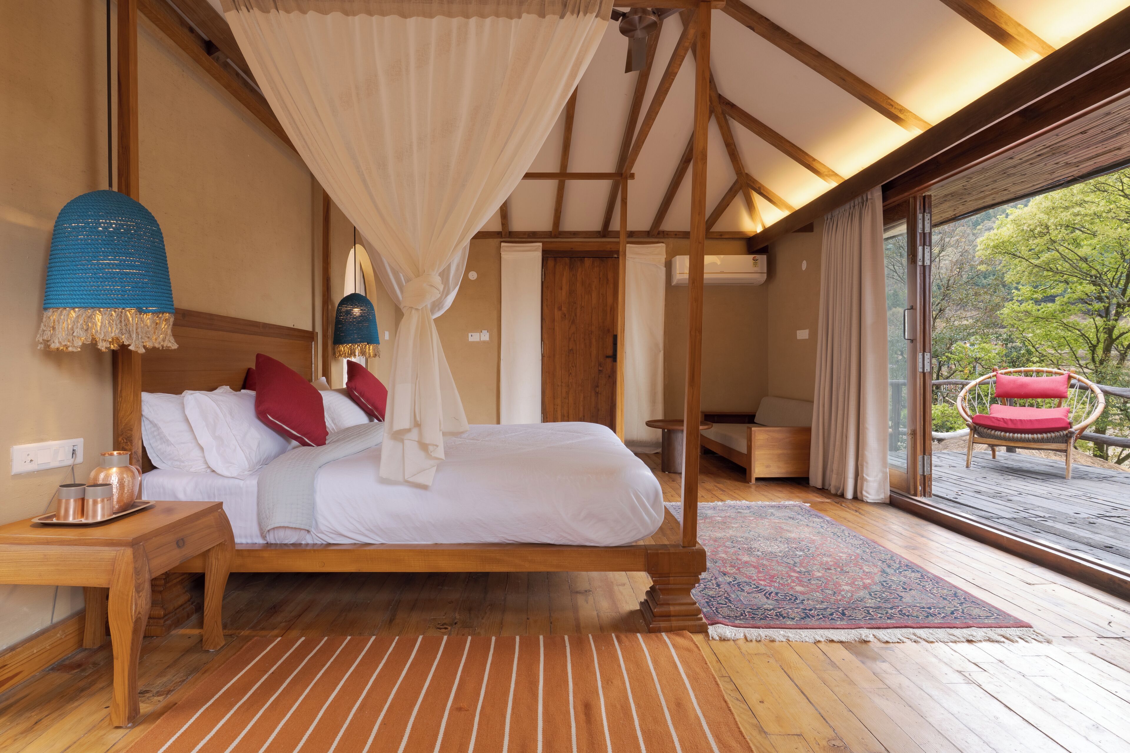 Habitación Deluxe, vistas a la montaña | Escritorio, espacio para trabajar con un portátil, wifi gratis