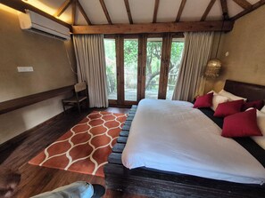 Classic Double Room, Mountain View