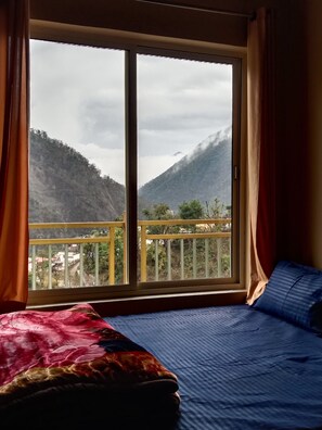 标准四人房, 山景 | 免费 WiFi