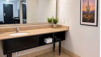 Standard Room, 2 Queen Beds, Pool View | Bathroom | Hair dryer, towels, soap, shampoo