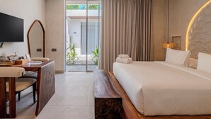 Studiosuite – deluxe | Sengetøy av topp kvalitet, dundyner, minibar og safe på rommet