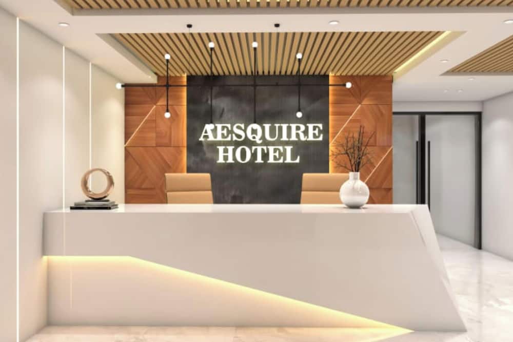 Aesquire Hotel