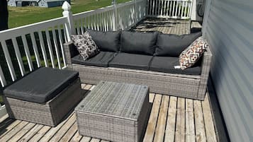 House, 1 Bedroom, Balcony | Terrace/patio