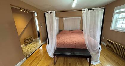 The Red Farm Suite at The Red Farm