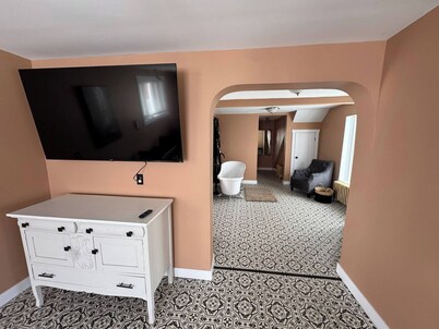 The Red Farm Suite at The Red Farm