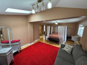 House, 1 Bedroom, Balcony | 1 bedroom - The Red Farm Suite at The Red Farm (Howie Centre)