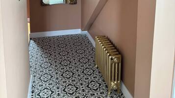 House, 1 Bedroom, Balcony | Interior