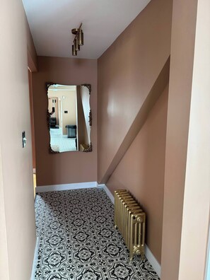 Interior - The Red Farm Suite at The Red Farm (Howie Centre)