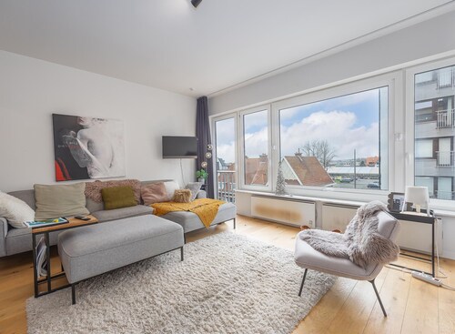 Studio moderne et rénové avec vue sur la mer