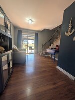 House, 3 Bedrooms, Balcony | Living area