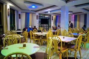 Restaurant - The Joy Hotel Voi (Voi)