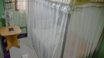 Deluxe eenpersoonskamer, uitzicht op stad | Gratis wifi