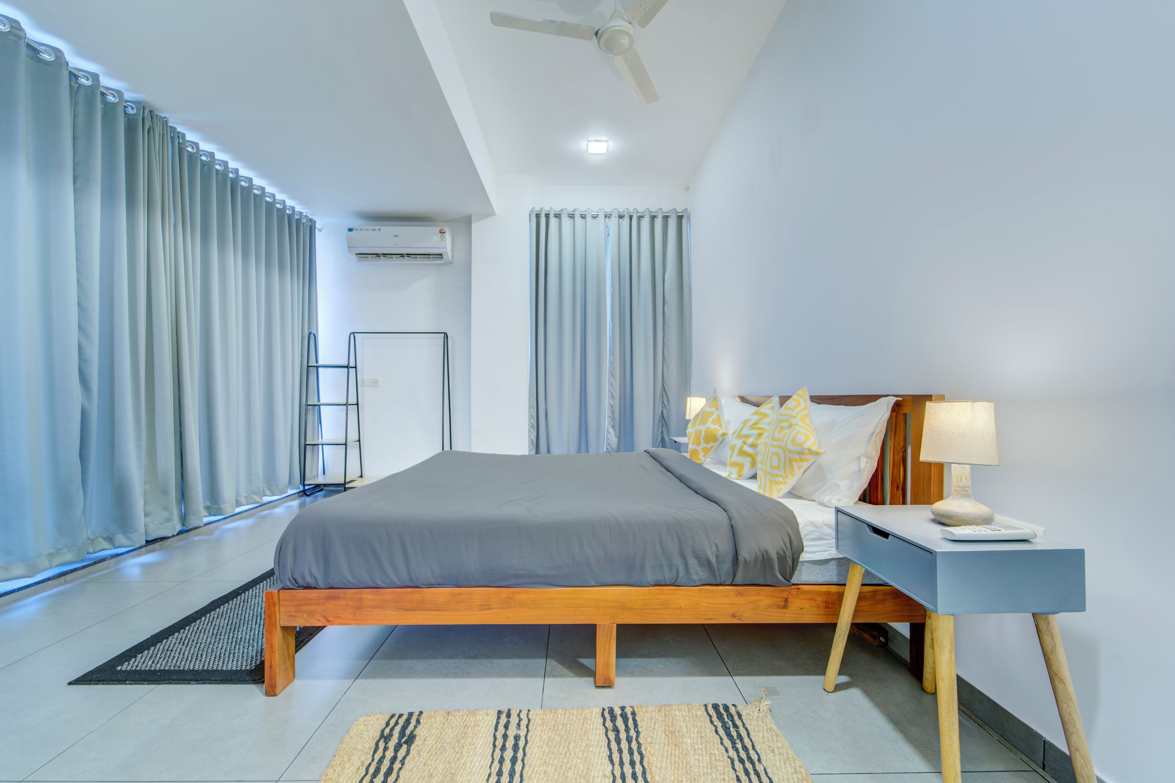 Fer et planche à repasser, Wi-Fi gratuit