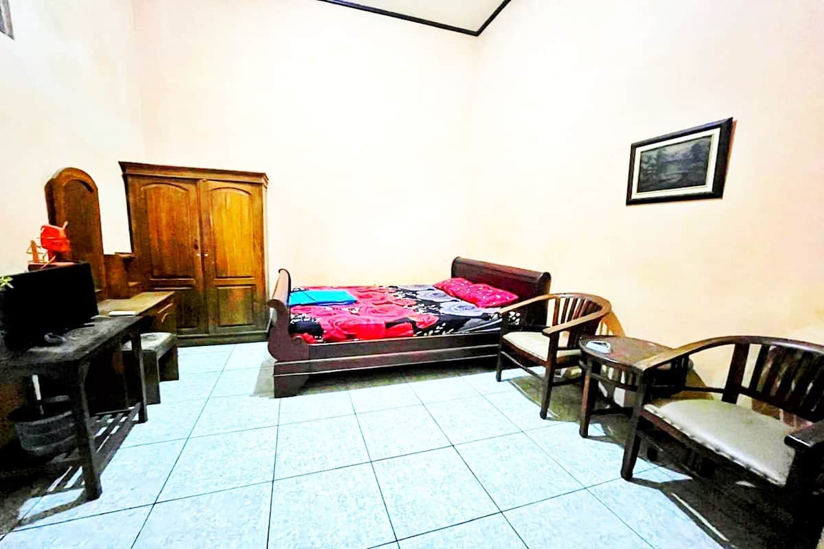 Deluxe Double Room | Free WiFi, bed sheets