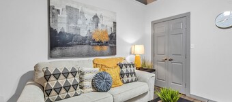 111 1BR Oil Man Suites 233, Old Baytown