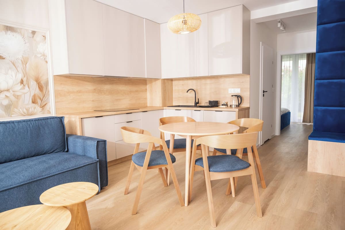 Apartment, Balkon