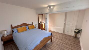 5 chambres, fer et planche Ă repasser, lit parapluie, Wi-Fi gratuit