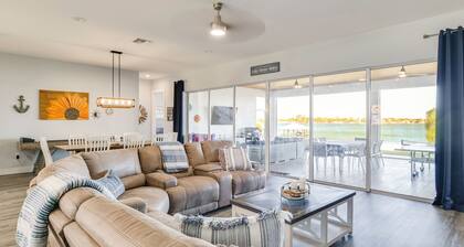 Poolside Paradise & Boat Dock! Haven on Lake Clay