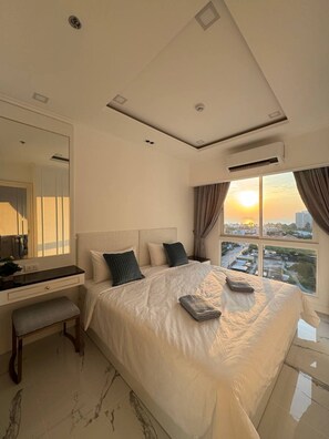 Free WiFi - GSR-Empire Tower (Pattaya)