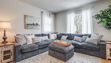 TV, fireplace, foosball, books