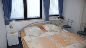 Internet, bed sheets - Vrbo Property (Bad Zwischenahn)