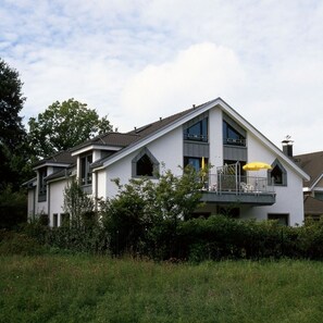 Exterior - Vrbo Property (Bad Zwischenahn)